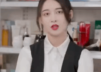 B0911003 娇妻在公司过着苦日子 霸总却不管不顾的 没想到私下关注着娇妻的一举一动 立夏有力 林动动6 part2