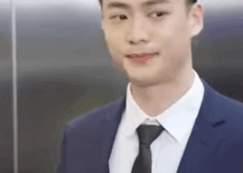 B1011005 心机同事妒忌刚来的实习生 故意设计实习生得罪顾客 没想到实习生身份不一般轻松解决 立夏有力 #立夏有力 part2