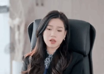 A0611003 女孩好心帮助车祸老同学 居然被反咬一口 谁知她才是那个被剐的车主 #短剧 #反转 #霸道总裁 #职场 #陈七七 part2