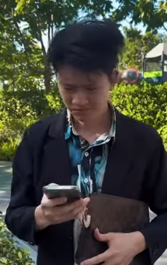 G0911001 越长大越觉得善良很可贵 见多了形形色色的人 我依旧会真诚地待人 只是我不会再寄以厚望 #熱播短劇 #短劇 #正能量 #善良 #熱門 #剧情 #感情 part2