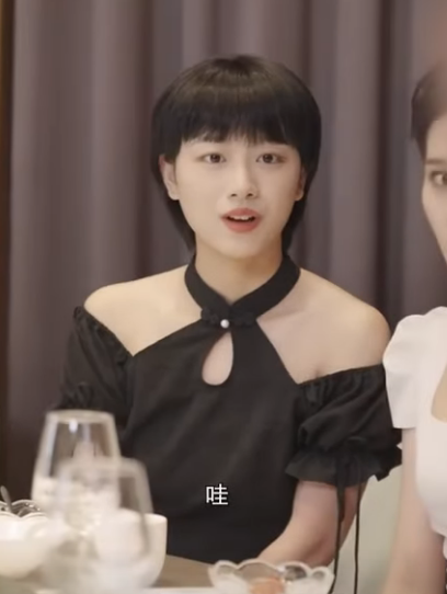 B1111002 灰姑娘在工地租了个男朋友 没想到宴会上身份被戳穿 当场亮出总裁身份惊呆众人 立夏有力 #立夏有力 part2