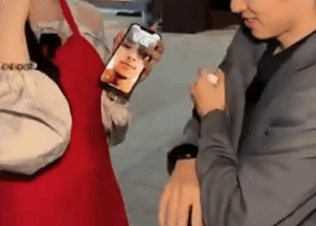 A0411004 留住生命的那些善良 一个人的生命可能不被时间留住的过长 但是有些东西 一定会珍藏 #熱播短劇 #善良 #短劇 #正能量 #剧情 #正能量短劇 #funny part2