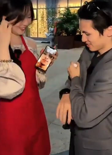 A0411004 留住生命的那些善良 一个人的生命可能不被时间留住的过长 但是有些东西 一定会珍藏 #熱播短劇 #善良 #短劇 #正能量 #剧情 #正能量短劇 #funny part2