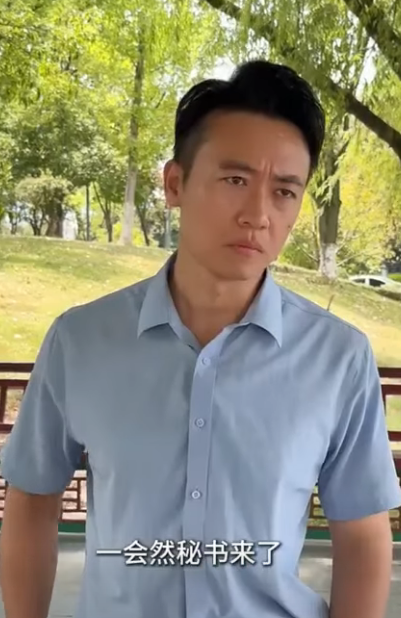 D1211001 老板让捡瓶子的女孩假扮女友 结果却万万没想到 #剧情 #正能量 #正能量剧情 #情感 #万万没想到 #短剧 #反转 #有趣 part2