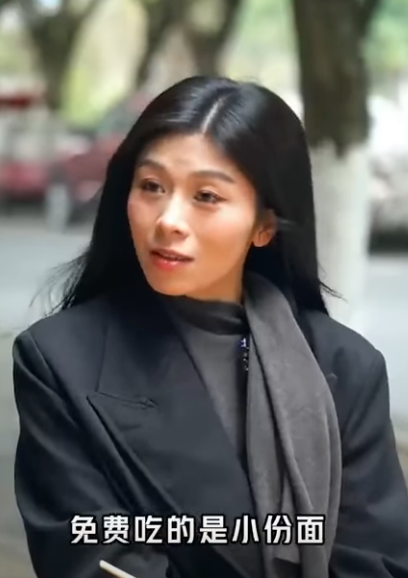 A1311001 窮小子乞討被富家女資助 不料多年後窮小子成富豪回來報恩 幫助破產的富家女 言謹 你別走 part2