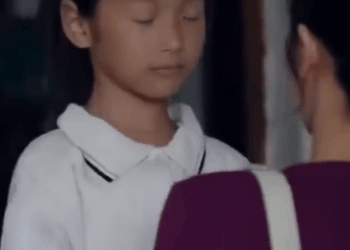 A1311003 窮女孩在路邊賣花偶遇美女老闆 怎料美女老闆竟是自家的貴人 窮女孩及其家人感激不盡 part2