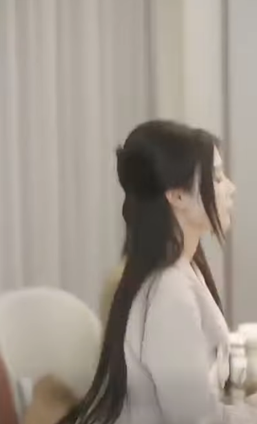 E1611002 分手大师带着孩子执行任务 却意外遇到了孩子的亲爹 究竟谁更胜一筹 魔女月野 part2