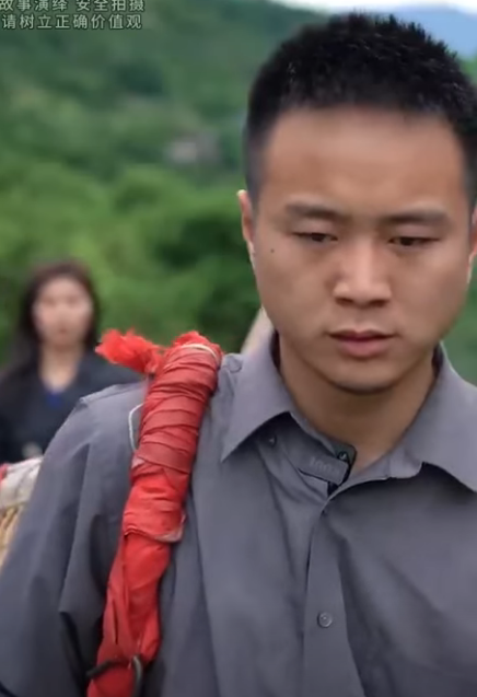 A1911002 女總裁八年後回到農村老家 遇到前男友 他們會回到從前嗎 言謹 你別走 part2