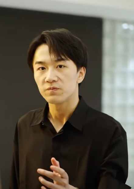 B2011001 灰姑娘去参加高档宴会 惨遭渣渣前任纠缠诋毁 关键时刻霸总前来护妻 立夏有力 #立夏有力 part2