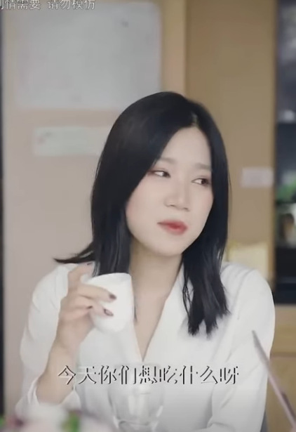 C1911004 七总参加同学会遭心机女侮辱 不料她男友是高颜值霸道总裁 心机女被狠狠打脸 陈七七 part2