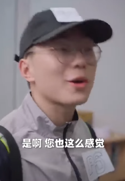 E1911002 心机女半夜穿着睡衣找小五帮忙 月野将计就计