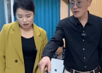 A0611001 人品不行 能力再高 我们公司也不用 #短剧 #正能量剧情 #剧情 #弘扬正能量 #正能量 #高能段子手 #职场 part2