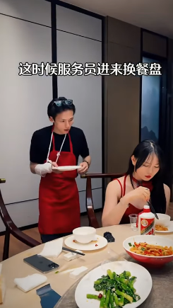 F2111002 爱我的人为我痴心不悔 我却为我爱的人甘心一生伤悲 #情感 #短劇 #正能量 #善良 #尊重 #感情 #爱情 part2