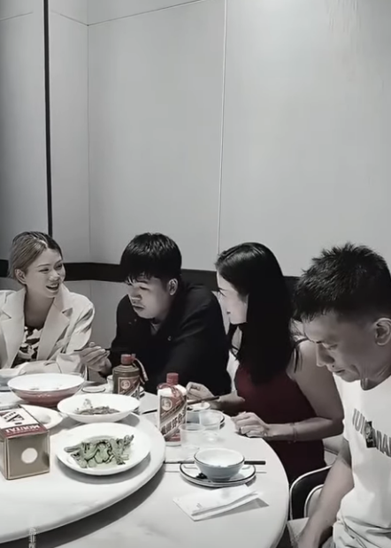 F2211003 兄弟情深 默契无言 心有灵犀 胜似千言万语 #兄弟情 #短劇 #正能量 #短剧 #感情 #熱門 #熱播短劇 part2