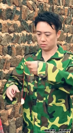 A2411005 时隔多年 终于找到心心念念的她 没想到还有意外惊喜 #剧情 #正能量剧情 #万万没想到 #情感 #短剧 part2