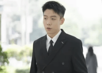 B2511003 女下屬談合作慘遭甲方潛規則 關鍵時刻霸總出現 上演英雄救美帥爆了 part2