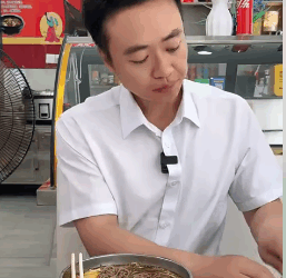 A2511005 盲人女孩开店 被骗光积蓄 还好遇到善良的房东 结局万万没想到 #情感 #万万没想到 #短剧 #爱情 #正能量 #正能量剧情 part2