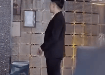 C2311001 七总伪装客人视察酒店 没想被刁蛮经理一顿羞辱 表明身份后对方吓傻了 陈七七 part2