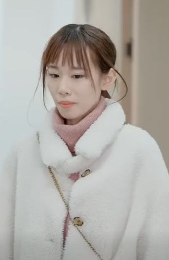 C2411001 女总裁隐瞒身份帮昔日好友 没想反被诬陷敲诈 表明身份后好友傻眼了 陈七七 part2