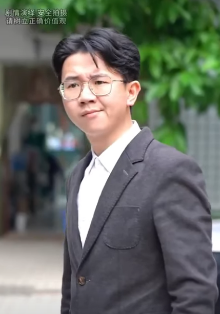 D2611004 只是簡簡單單的修車老闆竟然獅子大開口逼員工報高價 正義小夥卻立刻辭職免費給總裁修車 #正能量 #反轉 #情感 #搞笑 #高能段子手 part2