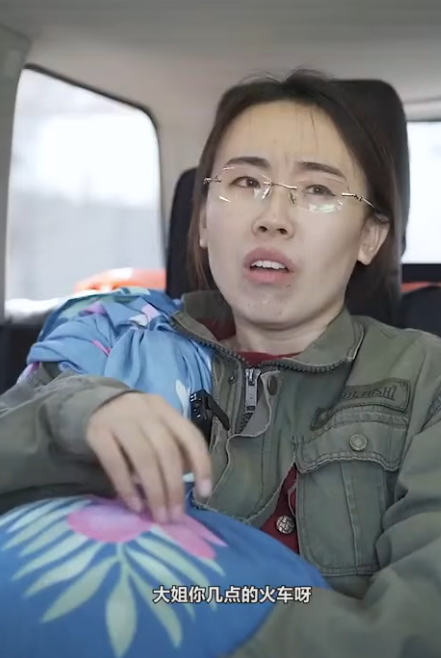 E2611005 女孩搭計程車去火車站 被要天價搭計程車費 幸好遇好心人 喜人娜娜 part2