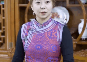 E2711001 女總裁故意在公司面前丟錢 考驗面試者的人品 不料只有農村小夥一個人通過 喜人娜娜 part2