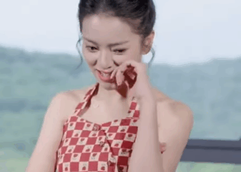 B2711005 女孩和闺蜜弟弟偷偷谈恋爱 被发现立马改口叫嫂子 闺蜜笑容太魔性 立夏有力 part2