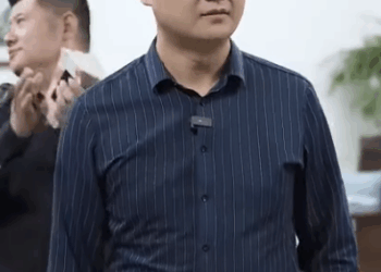 E2811005 姊姊白手起家當上總裁 宣告破產後眾叛親離只有一個弟弟願意幫忙 不料這只是總裁姊姊的一個考驗 喜人娜娜 part2