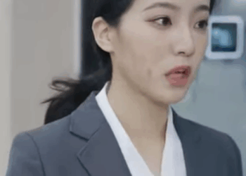 B2911005 智障妹妹拿着父亲遗产来找异地姐姐投靠 不料姐姐未婚夫却把她当拖油瓶嫌弃 姐姐为妹妹毁掉婚约却发现妹妹