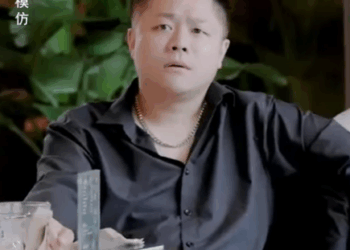 C3011005 穷女孩努力练习舞蹈小有成就 却被父母羞辱不务正业赶出家门 小姨的一句话瞬间暖心了 陈七七 part2