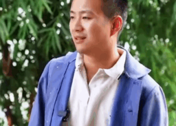 D3011001 窮小子外出打工 拋棄相戀多年女友 竟然是為了賺錢替她還債 言謹 你別走 part2