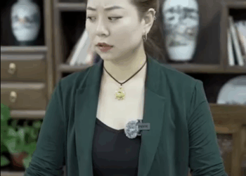 E2911005 美女總裁好心幫助了窮學生上大學 多年後公司出現危機 大學生出1000萬投資 part2