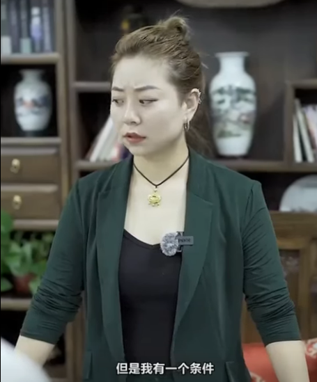 E2911005 美女總裁好心幫助了窮學生上大學 多年後公司出現危機 大學生出1000萬投資 part2