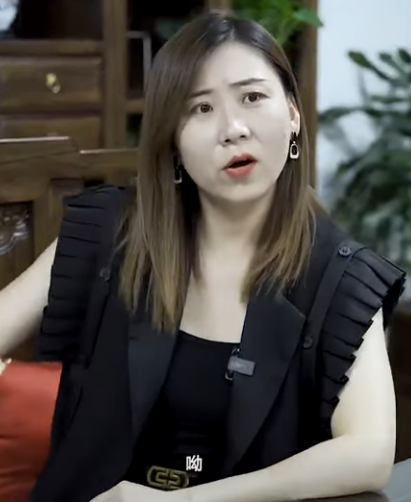 E3011004 關係戶仗權力橫行霸道 拿農民工血汗錢買名牌包 下一秒直接被霸總辭退 喜人娜娜 part2