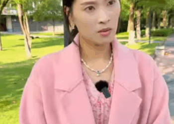 A0212002 失散多年的母子相認#劇情 #正能量 #情感 part2