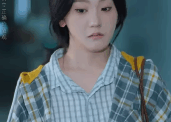 F0212001 合租遇 假面 室友 背地搞小動作 劇情反轉戳破假和睦 #劇情 #反轉 #內容過於真實 #短劇 #熱門短劇推薦 #一定要看到最後 #movie part2