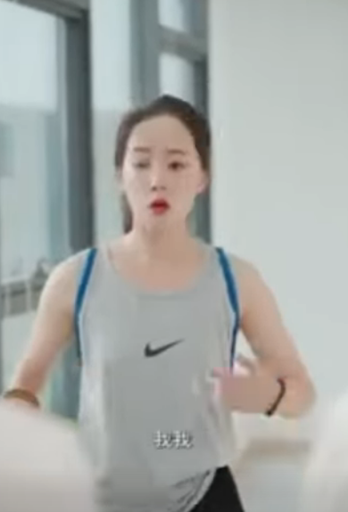 B0811004 董事长假扮老婆婆视察公司 没想到遭到经理的刁难 亮出身份后经理傻眼了 立夏有力 #林动动 part2