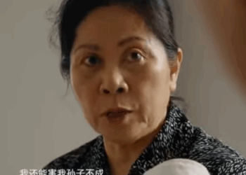 A0811003 妻子在家一個人帶孩子 丈夫不僅不關心她還滿嘴抱怨 妻子最後忍無可忍終於爆發了 part2