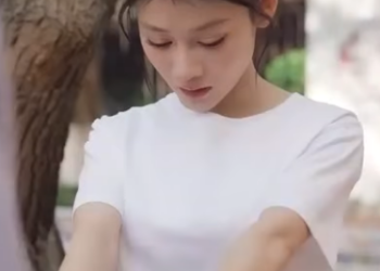 E0612002 月野上班遇到可爱小男孩 两人玩耍被心机女举报 结果男孩竟是公司的小老板 魔女月野 part2