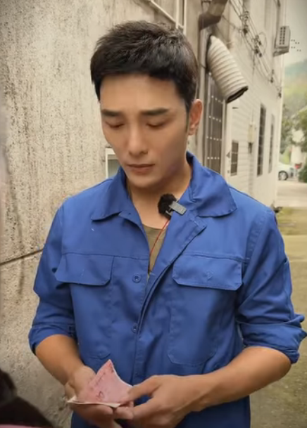 F0712004 多年前的一句承諾 誰也不知道原來是這么沉重#劇情 #正能量 #情感 part2