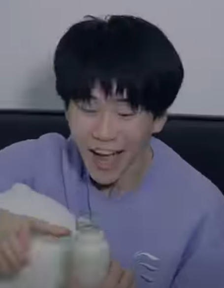 A0812001 完整版 成長的日子 毀掉壹個孩子最快的方式 就是逼迫她追求完美 #短劇 #熱門短劇推薦 #反轉 #劇情 內容過于真實 part2