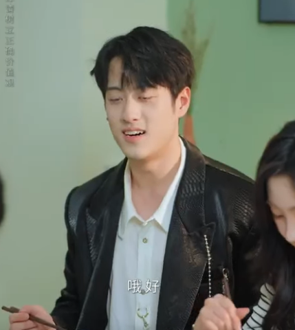 A0812007 小心 你在野外吃的每一口 可能都是 健康定時炸彈 #劇情 #反轉 #短劇 #熱門短劇推薦 #內容過於真實 #一定要看到最後 #movie #drama part2