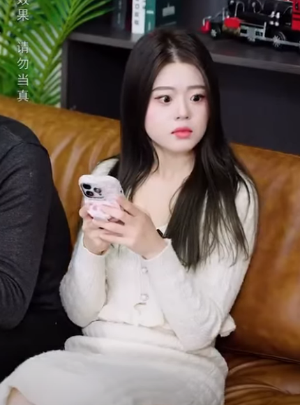 A1012006 解散後單獨留一下 軍訓輔導員借查寢摸進女生宿舍 當場被抓現行 #劇情 #反轉 #內容過於真實 #短劇 #熱門短劇推薦 #一定要看到最後 #movie part2