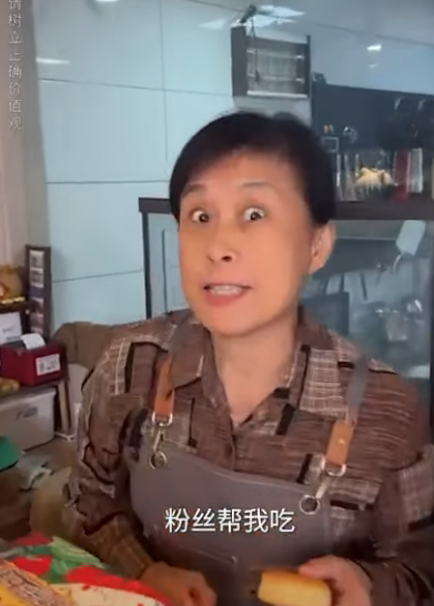 A1212002 中秋月餅太黑心 發芽土豆做豆沙 冬瓜充水果 還加5倍防腐劑 #劇情 #反轉 #內容過於真實 #短劇 #熱門短劇推薦 #一定要看到最後 #movie part2