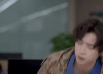 C0312002 实习生刚来就被要求做大项目 成功后还被领导抢功劳 忍无可忍亮出千金身份将他开除 陈七七 part2