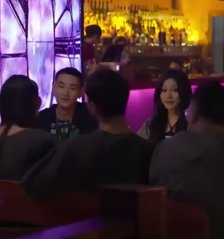 D1512001 绿茶闺蜜和渣男前任在一起了 本想找来男神报复他们 不料最后却假戏真做 魔女月野 part2