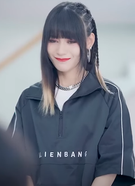 D1512002 月野闺蜜爱上了小五 却还想着挑拨关系 演戏天分真的不错 魔女月野 part2