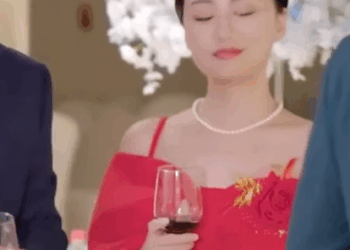 C0512003 穷小伙被迫参加劈腿前任婚礼 还遭到故意挑衅 路人 女友 一句话让他们闭嘴认错 #短剧 #反转 #情感故事 part2