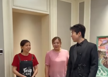 C2312002 很多姐妹們都說我們家的保姆工資高 今天突擊檢查一下她的工作 如果滿分是10分 大家給邱姐打幾分呢 #保姆 #記錄真實生活 #日常 part2