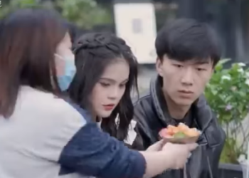 B2512003 弟弟到处借钱打榜跪舔 女主播 却不知她真实身份竟然是男的 机智姐姐出马巧妙戳穿骗局 #陈七七 #短剧 #主播 part2